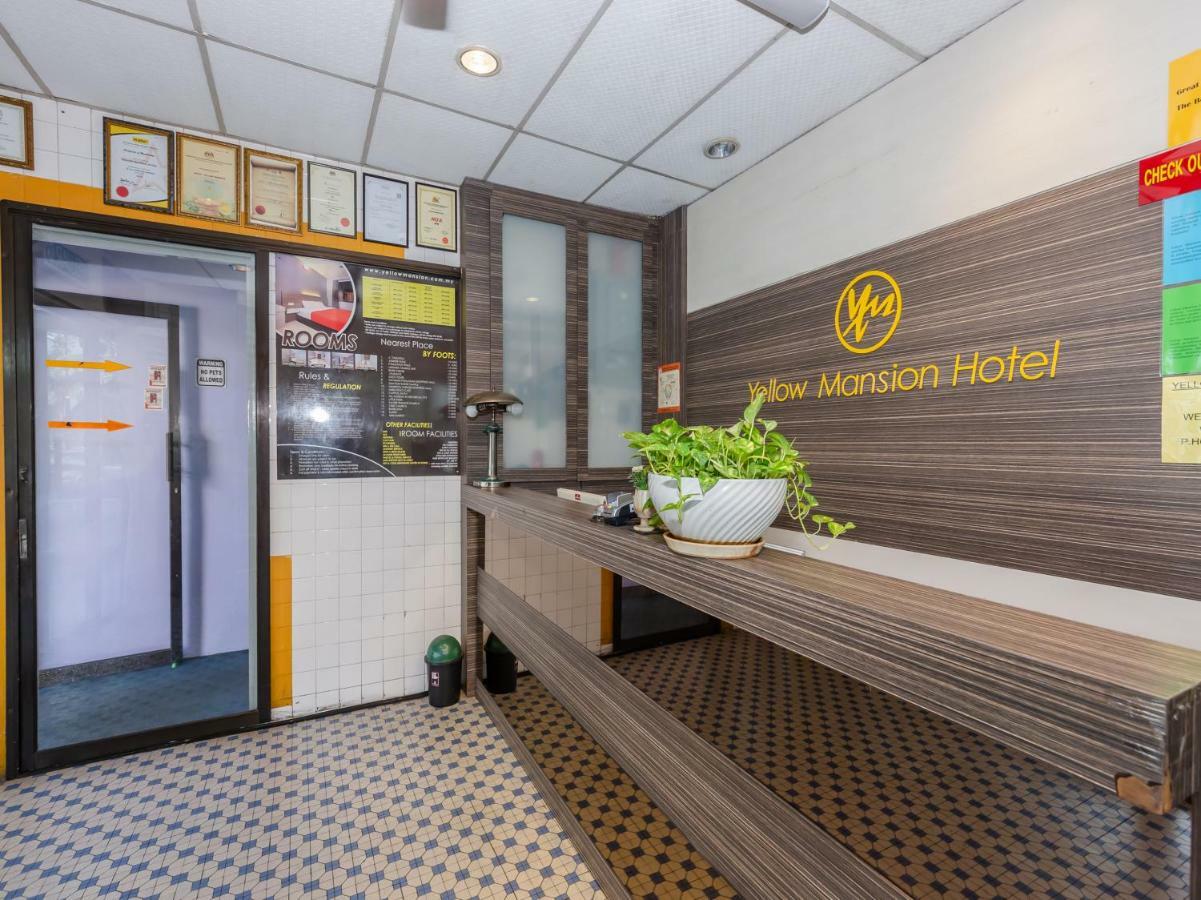 Oyo 1088 Yellow Mansion Banda Kaba Hotel Malacca Εξωτερικό φωτογραφία